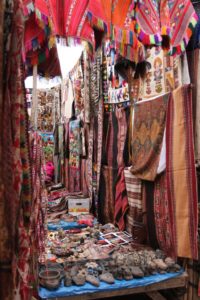 pisac-market-peru