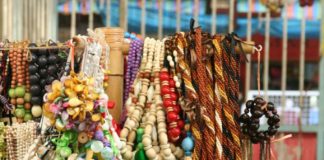 bora-bora-papeete-market-3