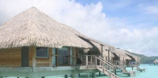 bora-overwater-bungalows-4