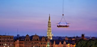 Dinner in the Sky “กินเหนือฟ้า” กลางอากาศที่ Brussels