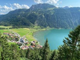 ไปทัวร์กับคนแก่สวิสที่ Tannheim หมู่บ้านจิ๋วในออสเตรีย