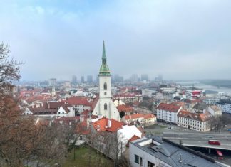 Bratislava เมืองหลวงที่เกิดโดยความบังเอิญ