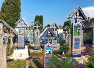 สุสานแห่งความรื่นเริง และโบสถ์ไม้มรดกโลกทั้ง 8 ที่ Maramureş ของโรมาเนีย (Romania ตอนที่ 6)